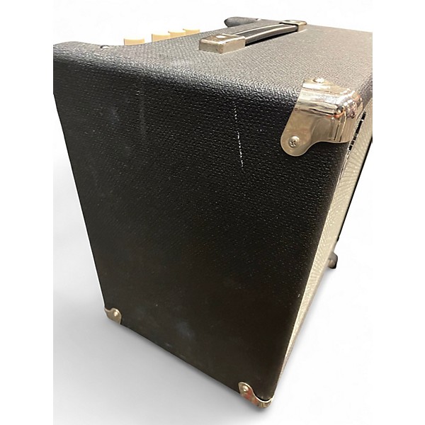 Used Fender Rumble 25 25W 1x8 Bass Combo Amp