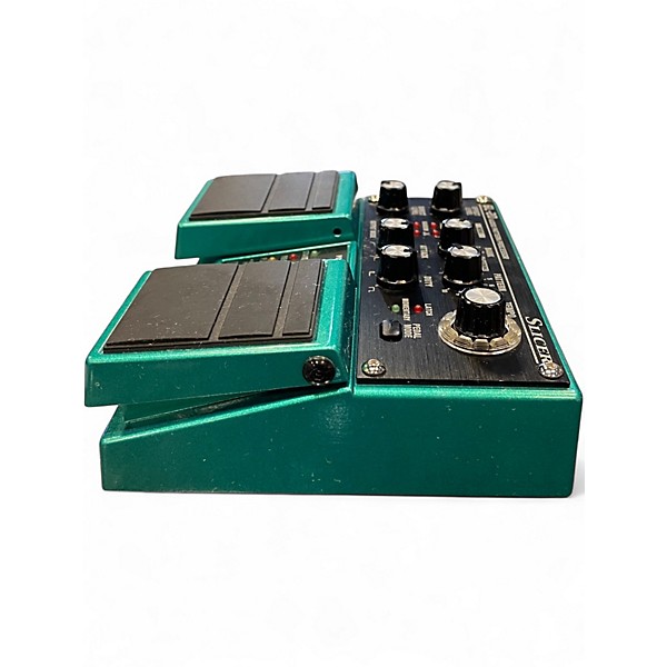 Used BOSS SL20 Slicer Twin Pedal