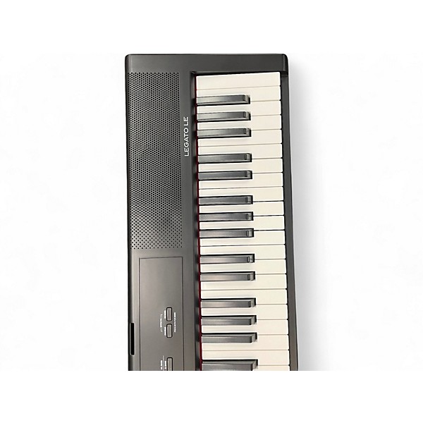 Used Williams legato le 88 key Digital Piano