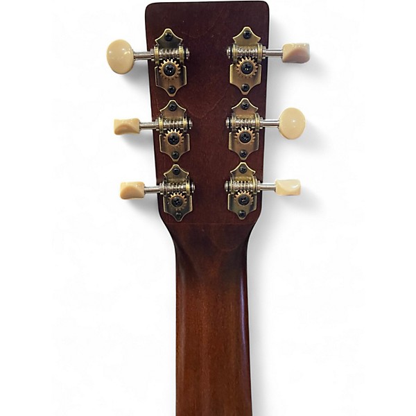 Used Art & Lutherie roadhouse Natural Acoustic Guitar