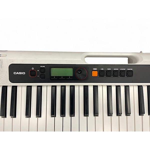 Used Casio Casiotone CT-S200 Portable Keyboard