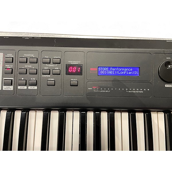 Used Yamaha MX49 49 Key Keyboard Workstation