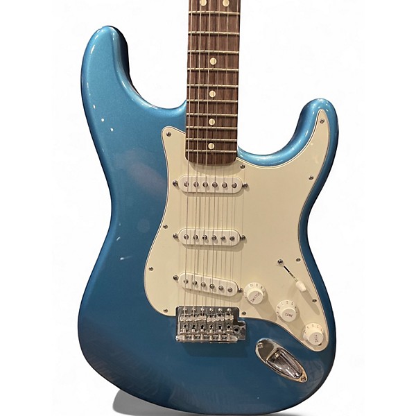Used Fender Standard Stratocaster Lake Placid Blue Solid Body Electric Guitar
