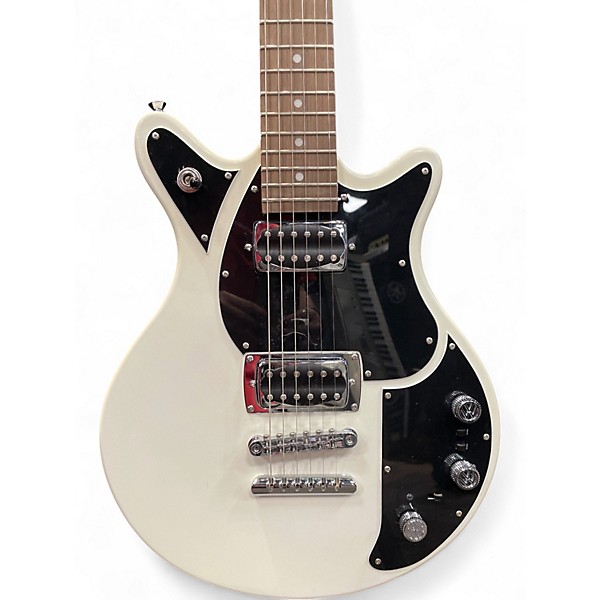 Used First Act Garage Master Volkswagen White Solid Body Electric Guitar