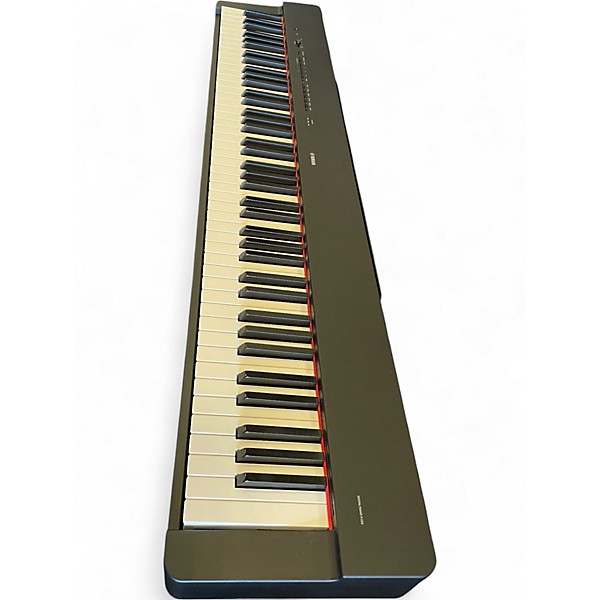 Used Yamaha P225