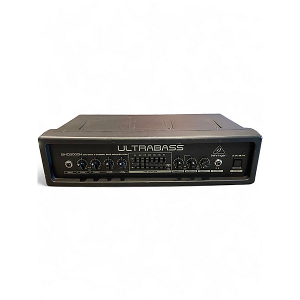 Used Behringer UltraBass BXD3000 Bass Amp Head