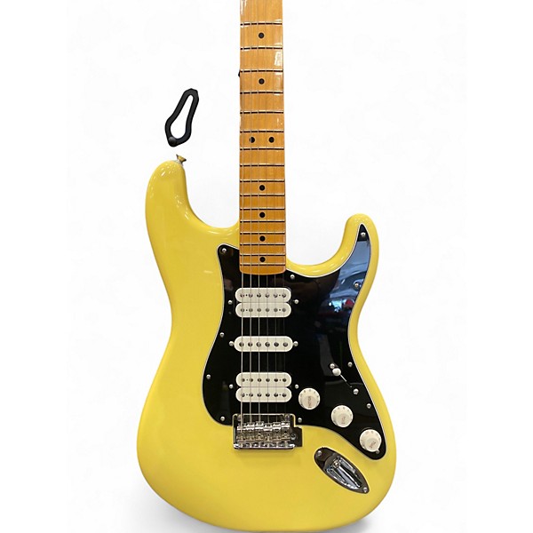 Used Fender Artist Series Jimi Hendrix Stratocaster Buttercream Solid Body Electric Guitar