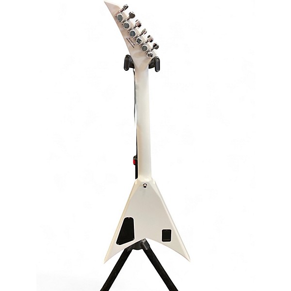 Used Jackson PRO SERIES KING V KVTMG Snow White Solid Body Electric Guitar