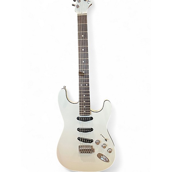 Used Fender Aerodyne stratocaster Arctic White Solid Body Electric Guitar