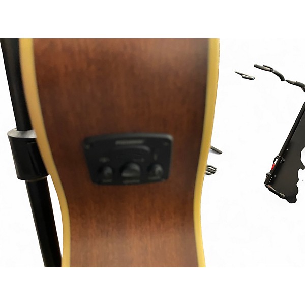 Used Fender newporter player Burgundy Acoustic Guitar