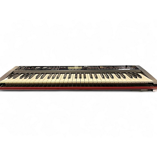 Used KORG Kross 61 Key Keyboard Workstation