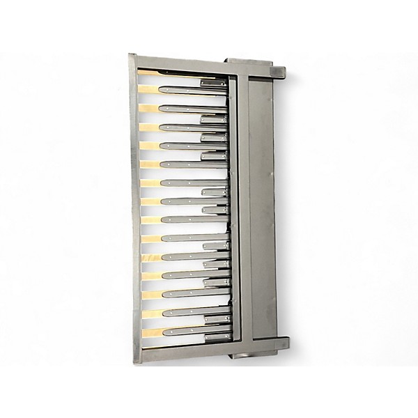 Used Nord Pedal Keys 27 Stage Piano