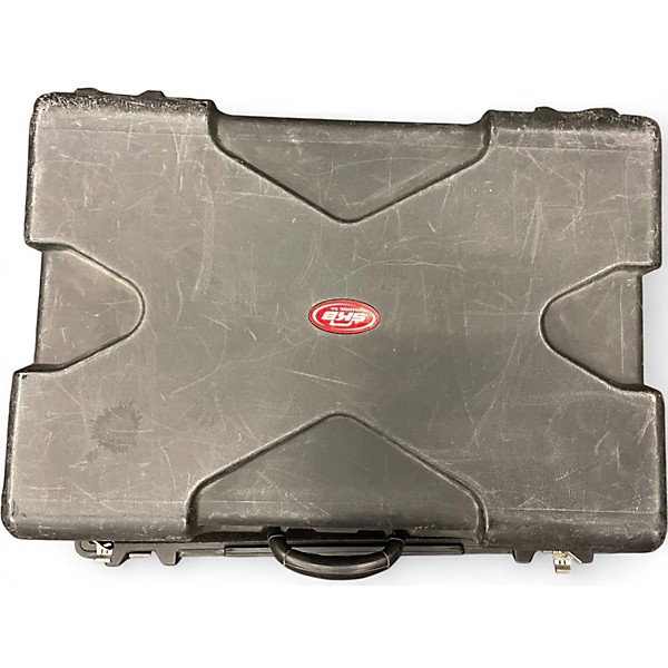 Used SKB PS-45 Pedal Board
