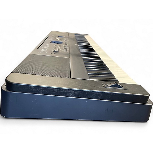 Used Yamaha DGX660B Portable Keyboard