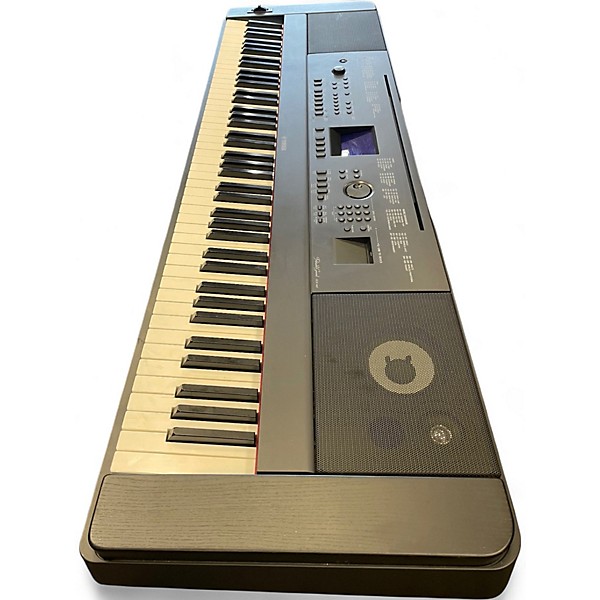 Used Yamaha DGX660B Portable Keyboard