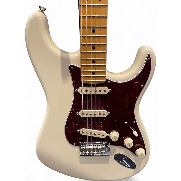 Used Fender American Professional II Stratocaster Olympic White Solid Body Electric Guitar