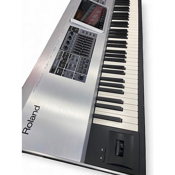 Used Roland Fantom G8 88 Key Keyboard Workstation