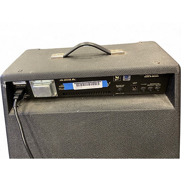 Used Fender BASSMAN 60 Bass Combo Amp