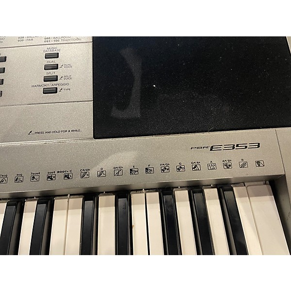Used Yamaha PSRE353 61 Key Portable Keyboard