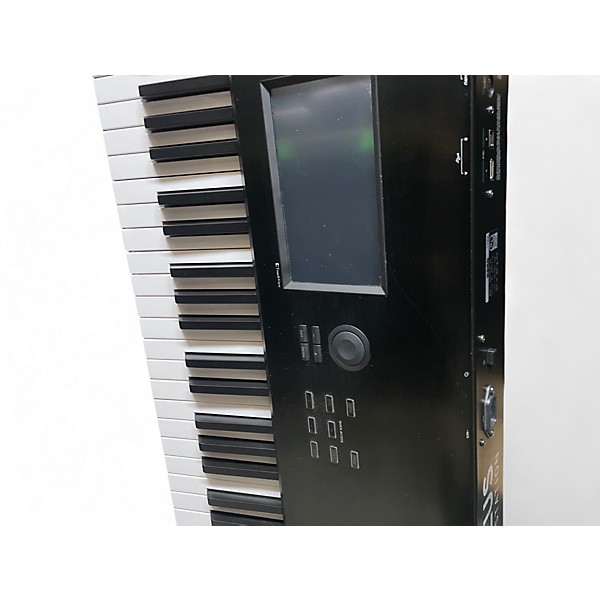 Used KORG Nautilus 88 Keyboard Workstation