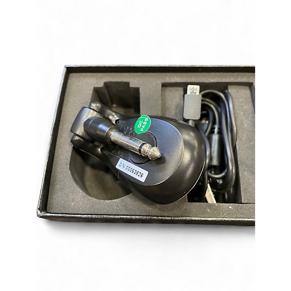 Used Xvive U2 Instrument Wireless System