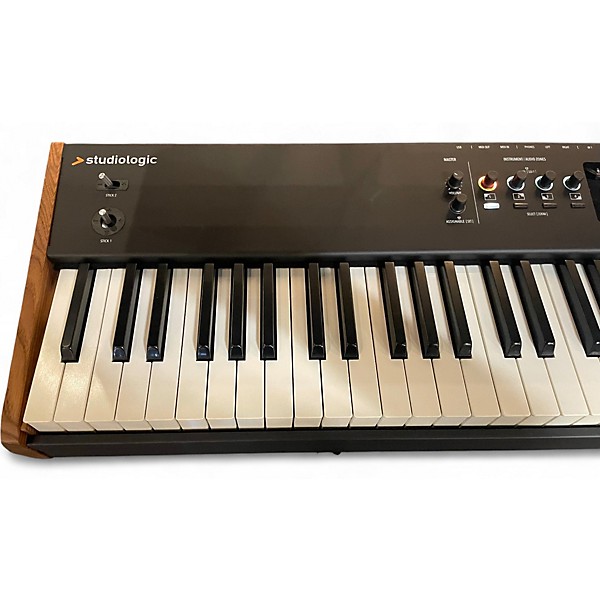 Used SoundLogic NUMAX Keyboard Workstation
