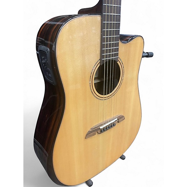 Used Alvarez Artist Elite Series ADE90CEAR Natural Acoustic Electric Guitar