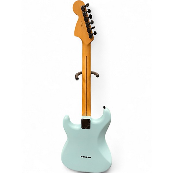 Used Fender Limited Edition Player II Advanced Stratocaster HSS HT Daphne Blue Solid Body Electric Guitar