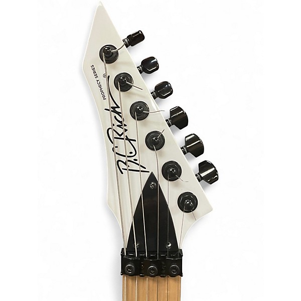 Used B.C. Rich Gunslinger Prophecy White Solid Body Electric Guitar