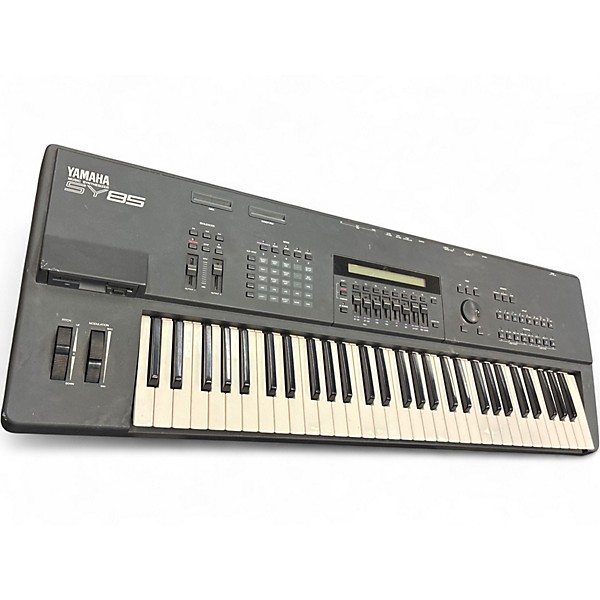 Used Yamaha SY85 Keyboard Workstation