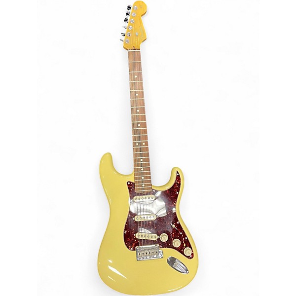 Used 2014 Fender 60th Anniversary American Standard Stratocaster Vintage White Solid Body Electric Guitar