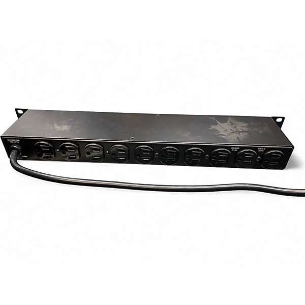 Used Furman D10-PFP Power Conditioner