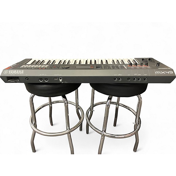 Used Yamaha MX49 49 Key Keyboard Workstation