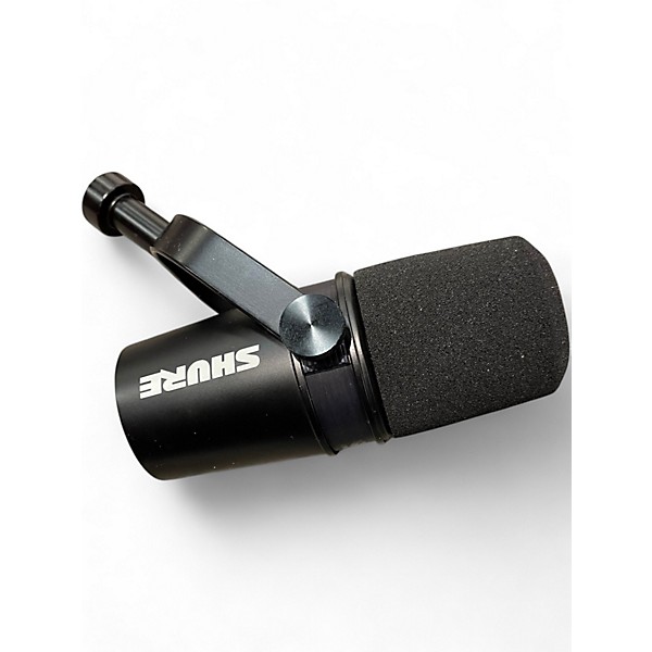 Used Shure MV7X Dynamic Microphone