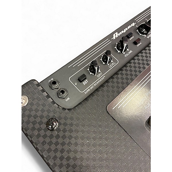 Used Ampeg RB-210 Bass Combo Amp
