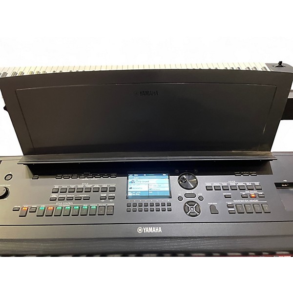 Used Yamaha DGX670 Digital Piano