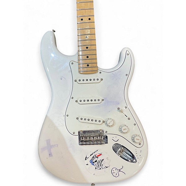 Used 2021 Fender Player Stratocaster White Solid Body Electric Guitar