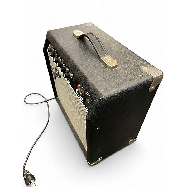 Used Fender Frontman 15G 15W Guitar Combo Amp