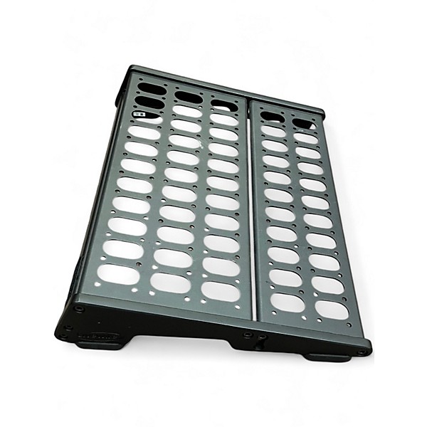 Used Livewire PB400 TOUR Pedal Board