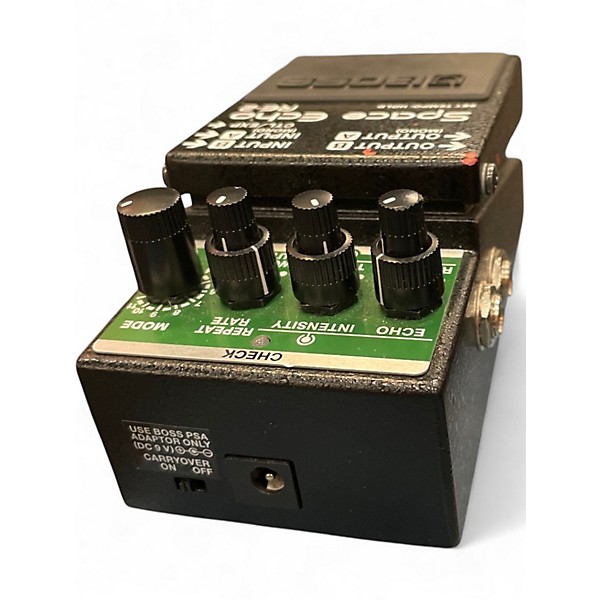Used BOSS RE2 Space Echo Effect Pedal