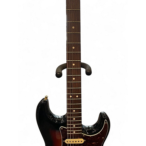 Used Squier Classic Vibe 1960S Stratocaster 3 Color Sunburst Solid Body Electric Guitar