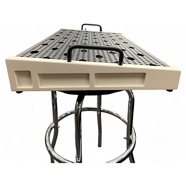 Used Temple Audio Design Duo 24 Pedal Board
