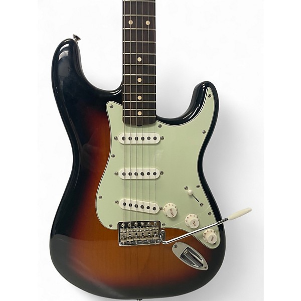 Used Fender Vintera II '60s Stratocaster 3 Color Sunburst Solid Body Electric Guitar