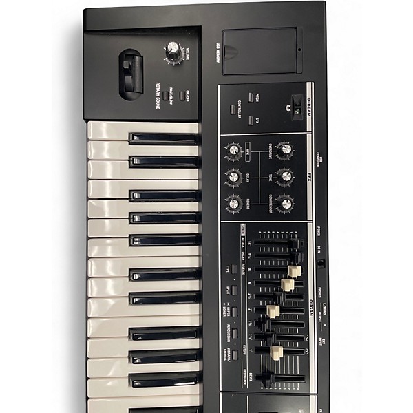Used Roland VR09 Synthesizer