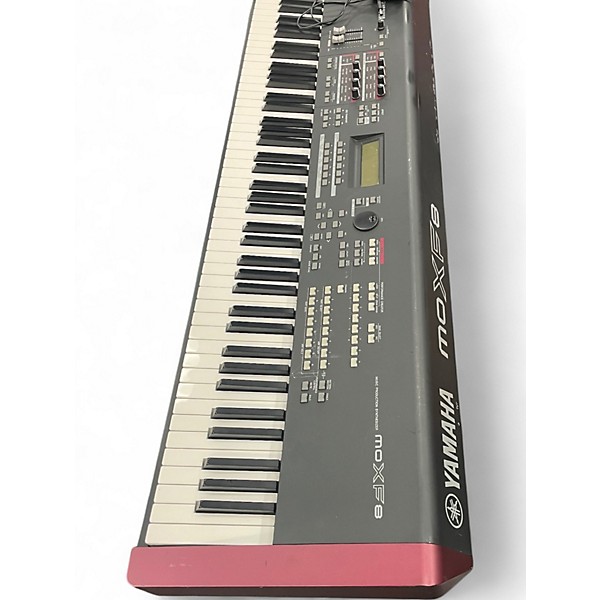 Used Yamaha MOXF8 88 Key Keyboard Workstation