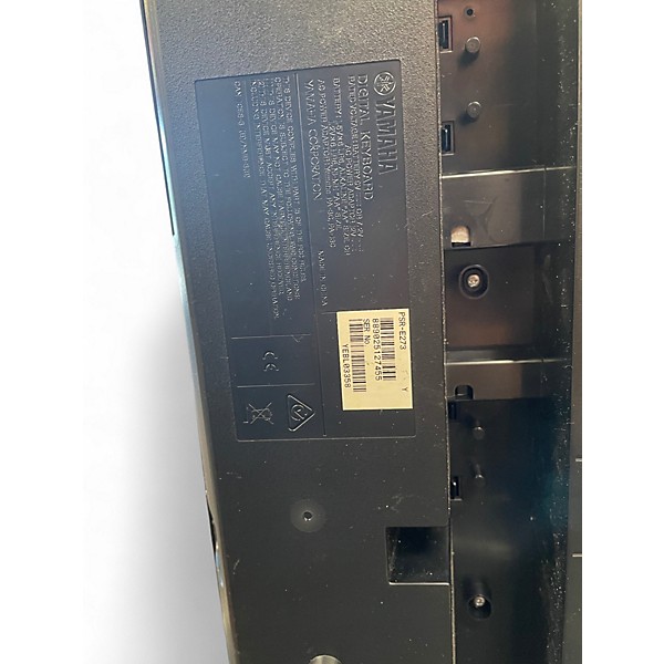 Used Yamaha PSRE273 73KEY