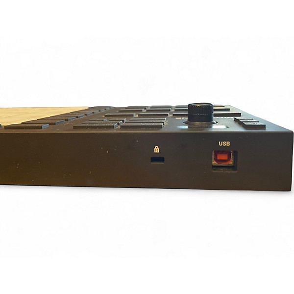Used Native Instruments Maschine Mikro MK3 MIDI Controller