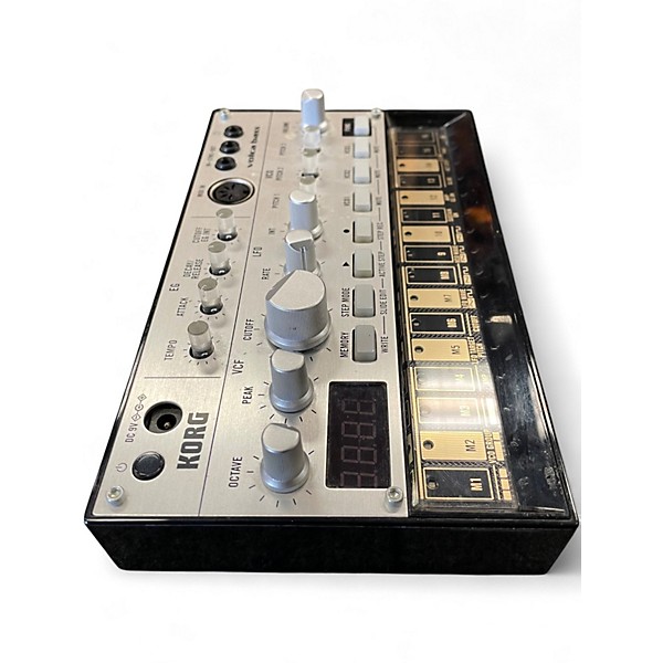 Used KORG volca bass Synthesizer