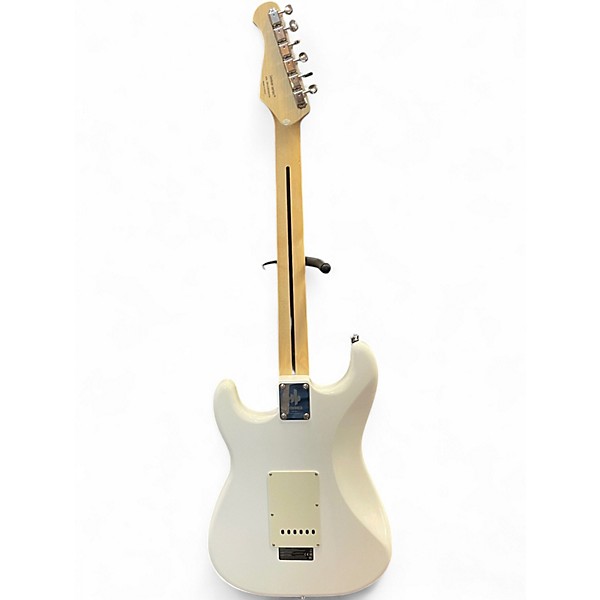 Used Donner SEEKER White Solid Body Electric Guitar