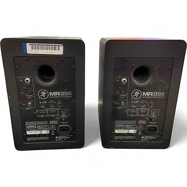 Used Mackie MR624 Pair Powered Monitor